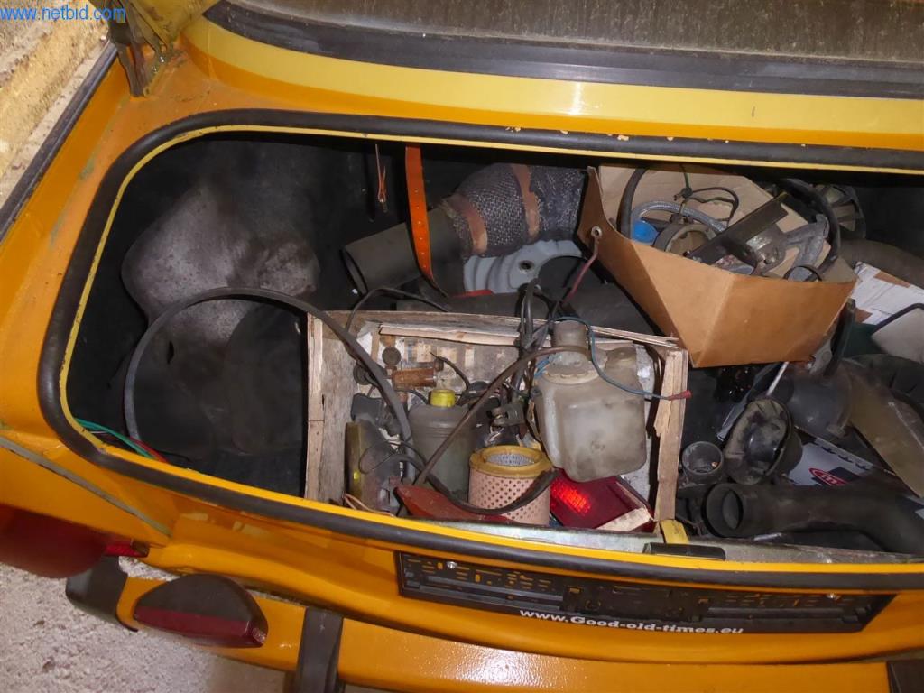 Car workshop & classic car trade-11