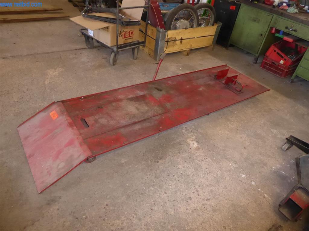 KFZ-Werkstatt & Oldtimerhandel
-1