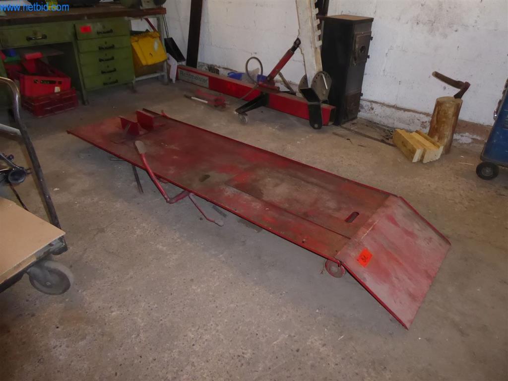 KFZ-Werkstatt & Oldtimerhandel
-2