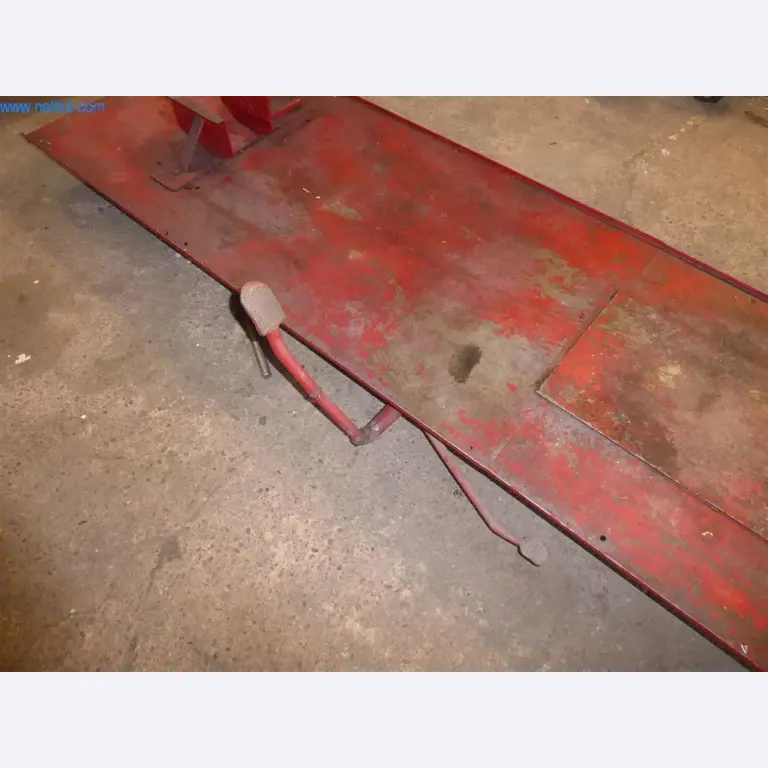 Taller de coches y concesionario de coches clásicos
-3