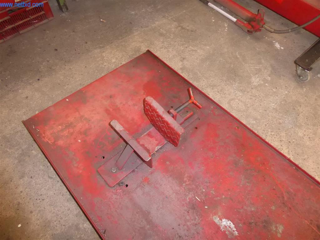 KFZ-Werkstatt & Oldtimerhandel
-4