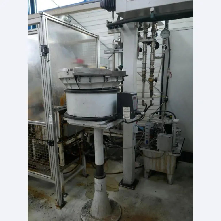 Machines d'un sous-traitant automobile-6