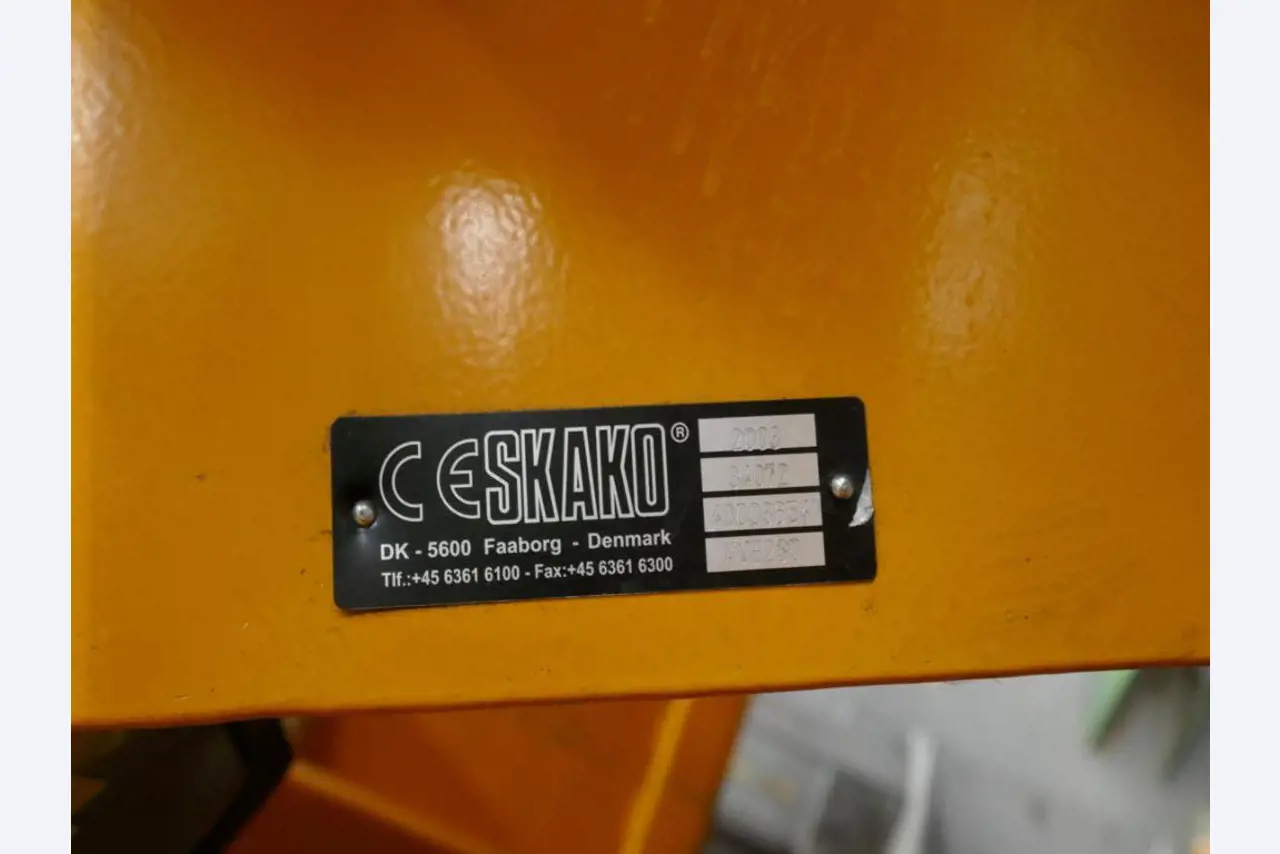 Maszyny dostawcy z branży motoryzacyjnej-4