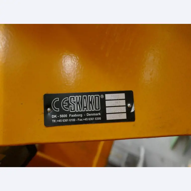 Maszyny dostawcy z branży motoryzacyjnej-4