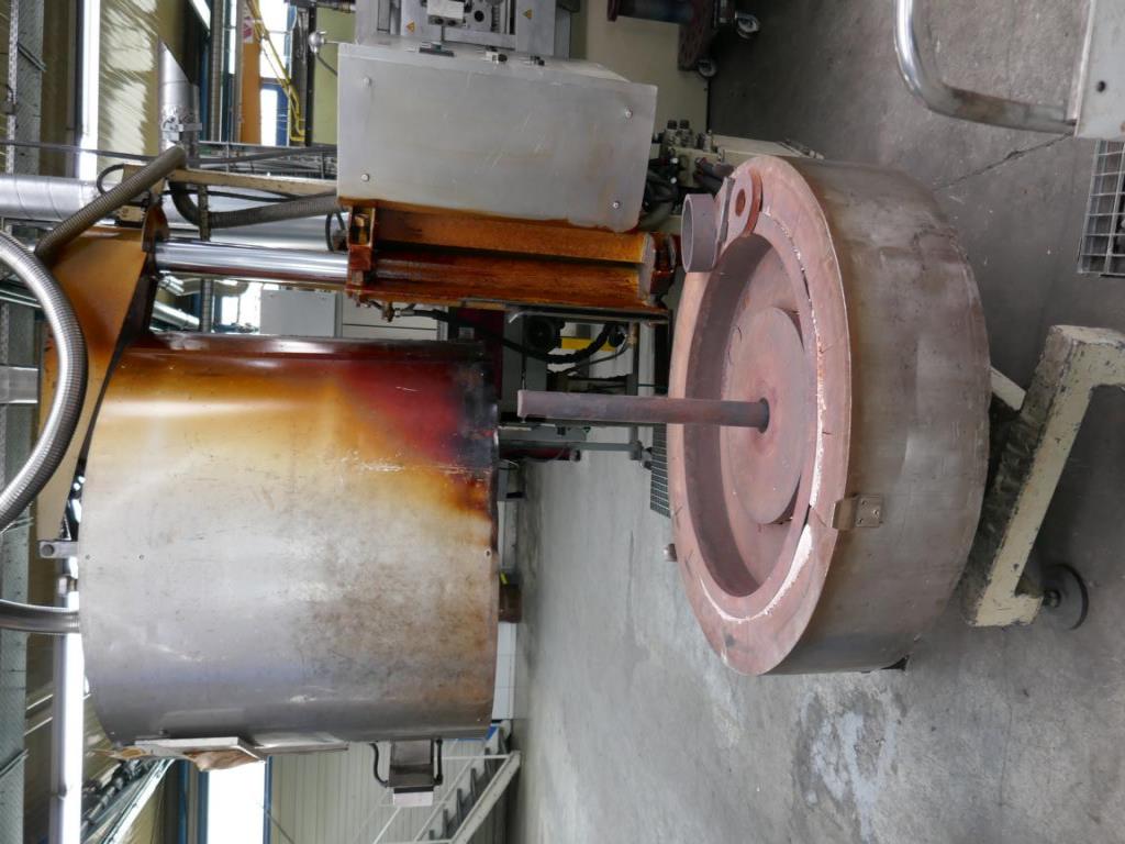 Máquinas de um fornecedor do sector automóvel-3