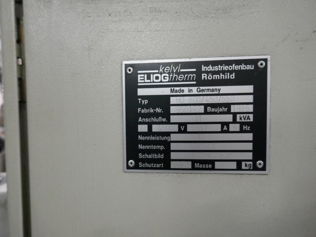 Máquinas de um fornecedor do sector automóvel-5