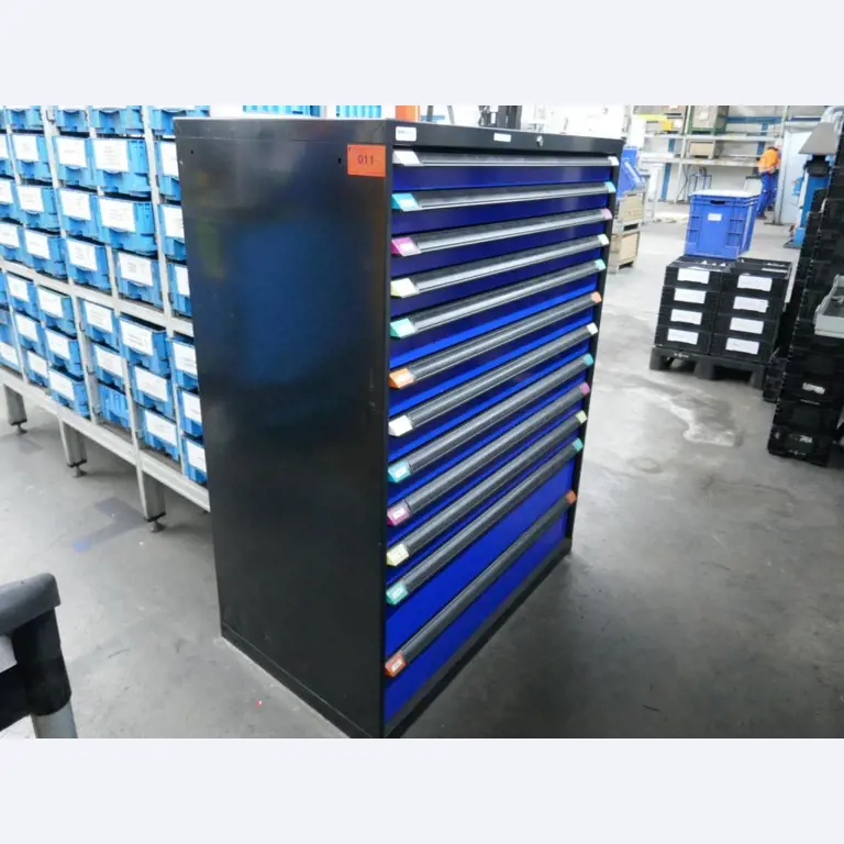 Machines d'un sous-traitant automobile-1