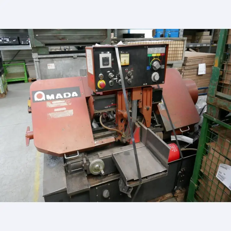 Machines d'un sous-traitant automobile-1