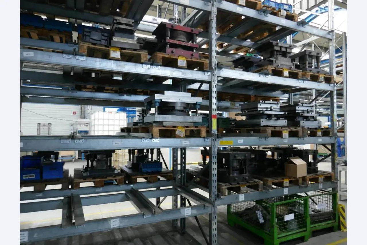 Machines of an automotive supplier-1