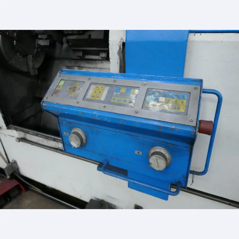 Maschinen eines Automobilzulieferers-8