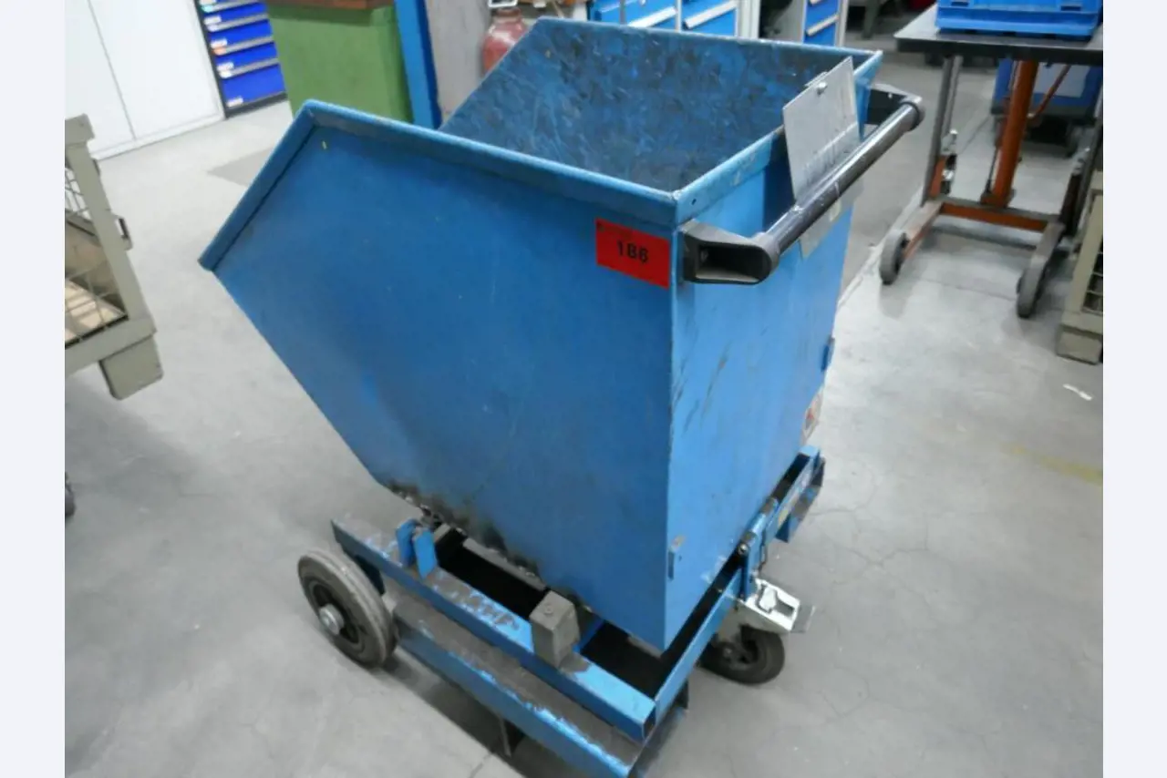 Maschinen eines Automobilzulieferers-1