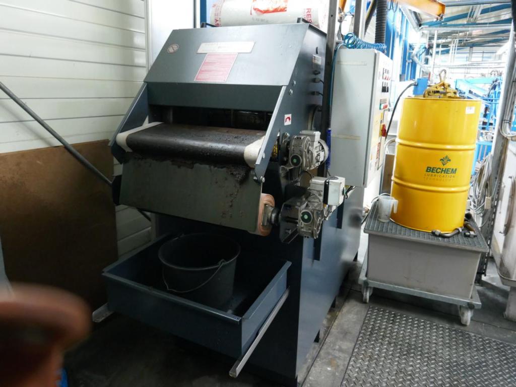 Machines of an automotive supplier-5