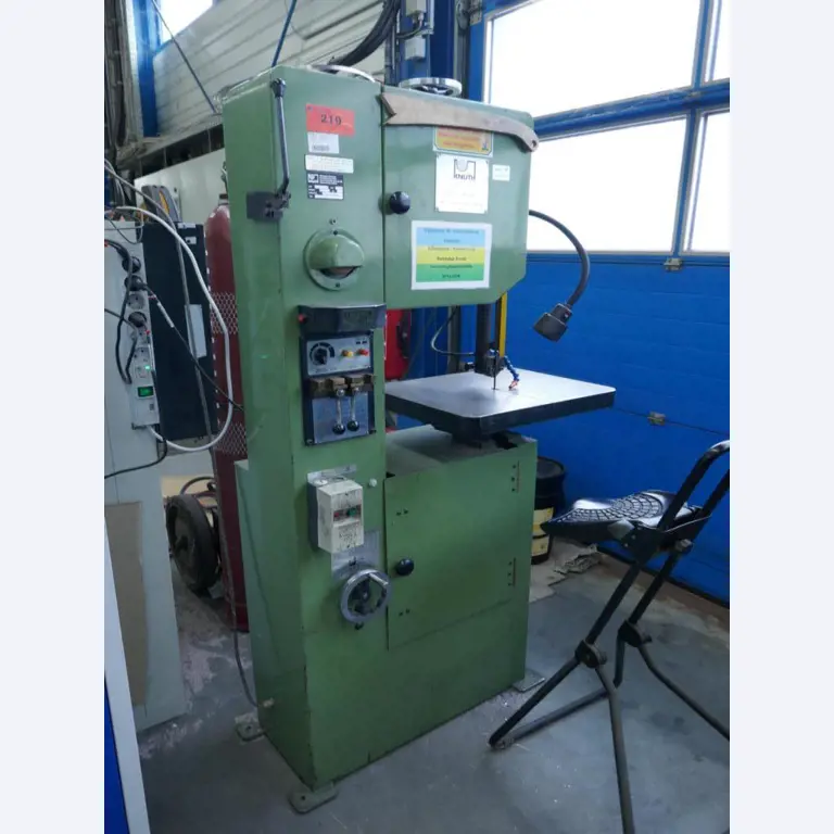 Maschinen eines Automobilzulieferers-1