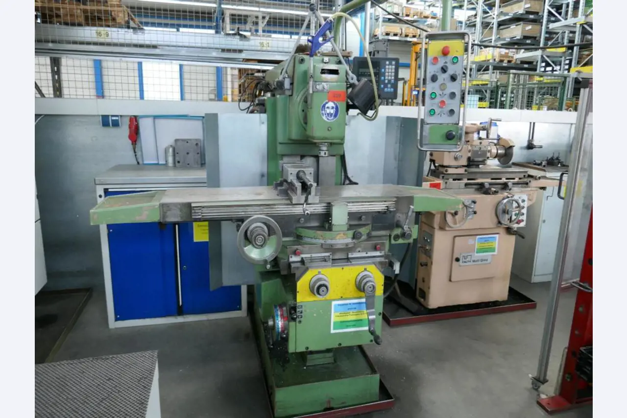 Stroji avtomobilskega dobavitelja-1