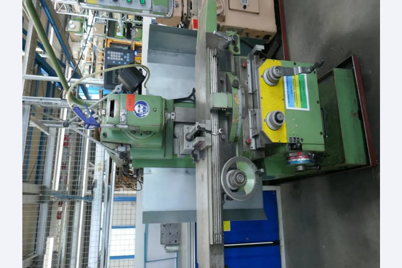 Stroji avtomobilskega dobavitelja-2