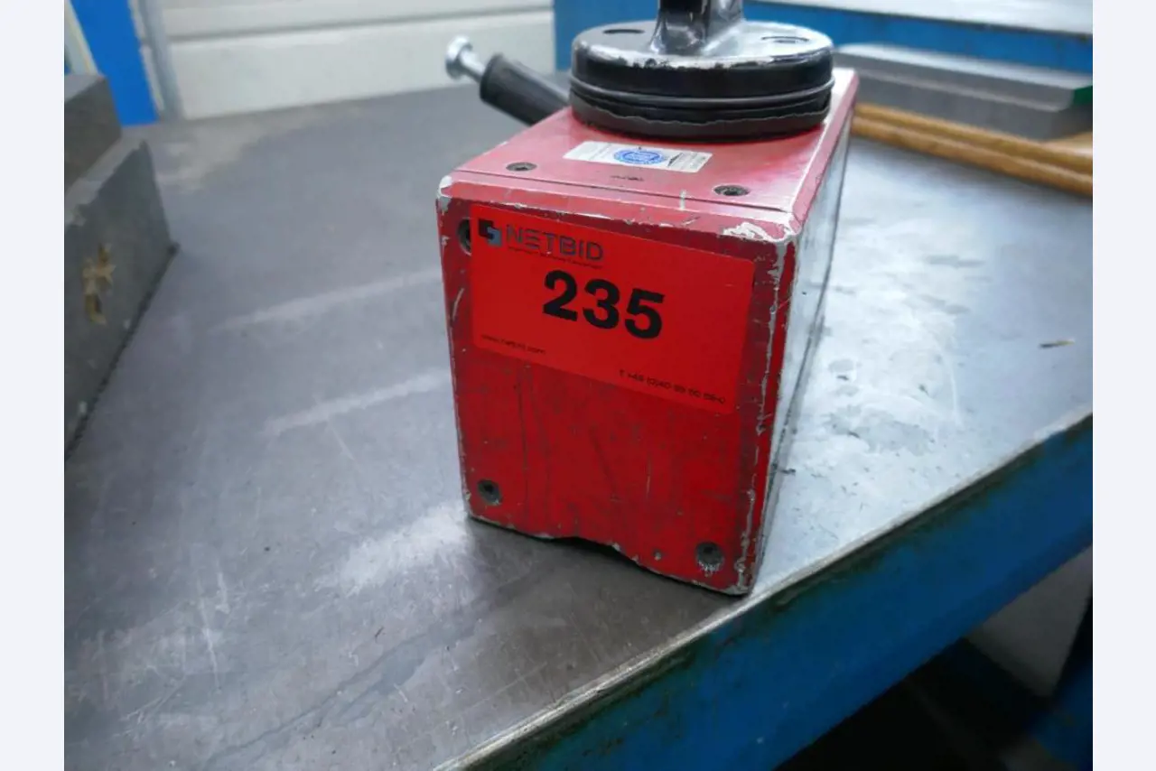 Máquinas de un proveedor de automoción-1