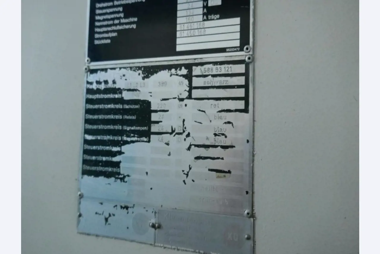 Maschinen eines Automobilzulieferers-3