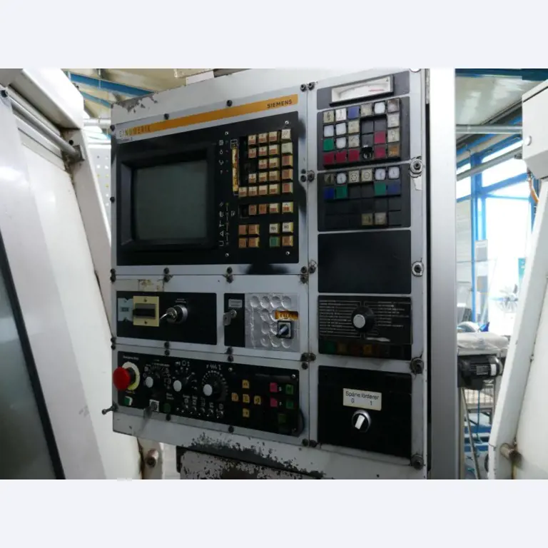 Maschinen eines Automobilzulieferers-1