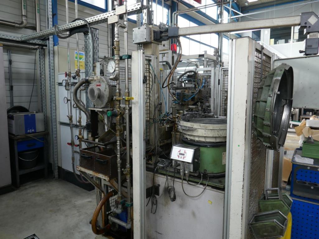 Máquinas de um fornecedor do sector automóvel-2