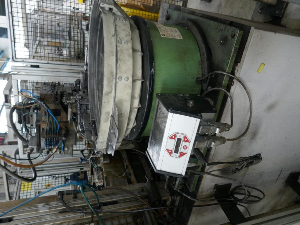 Máquinas de um fornecedor do sector automóvel-4