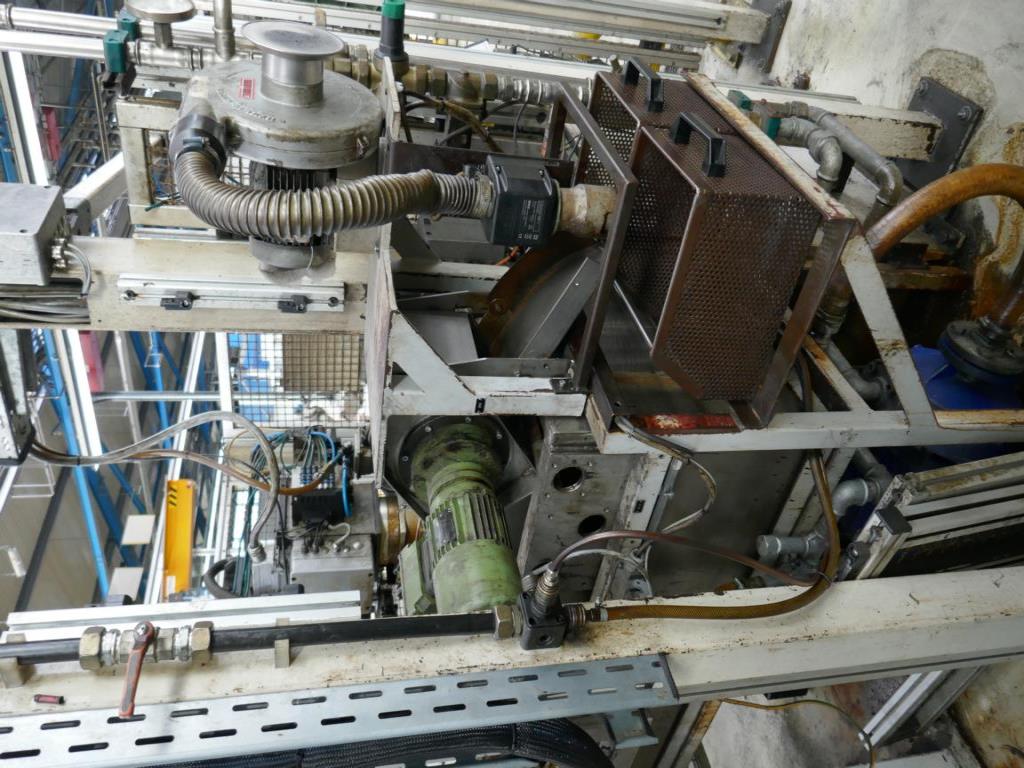 Máquinas de um fornecedor do sector automóvel-6