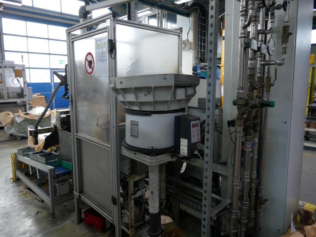 Máquinas de um fornecedor do sector automóvel-3