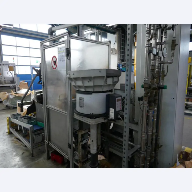 Machines d'un sous-traitant automobile-3