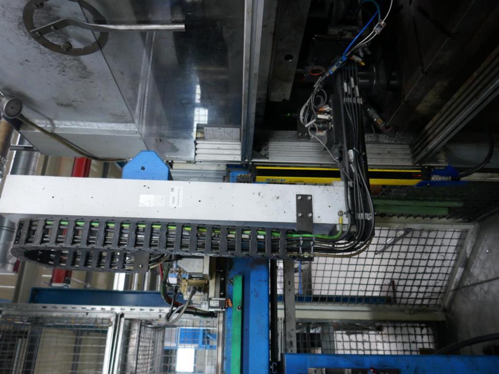 Máquinas de um fornecedor do sector automóvel-10