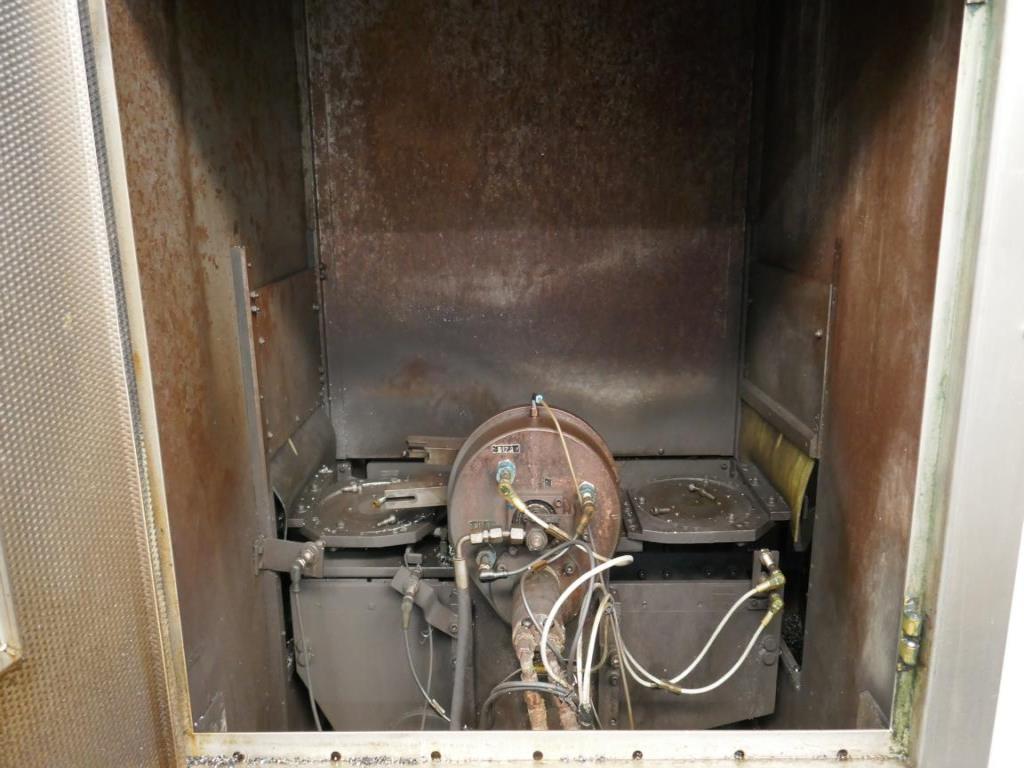 Máquinas de um fornecedor do sector automóvel-4