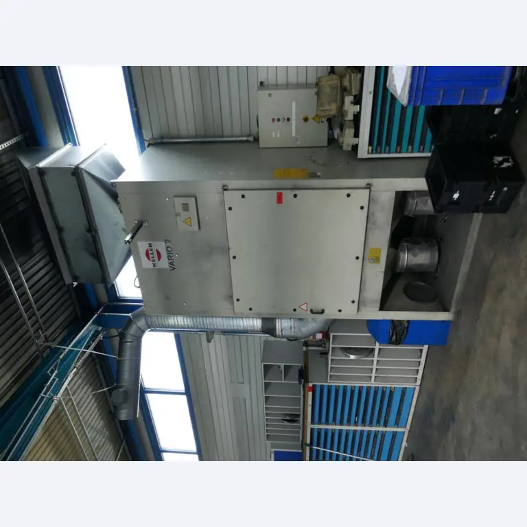 Machines d'un sous-traitant automobile-2