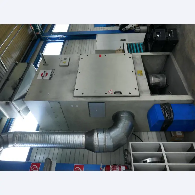 Machines d'un sous-traitant automobile-3