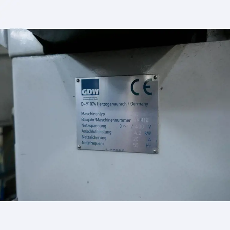 Maschinen eines Automobilzulieferers-3