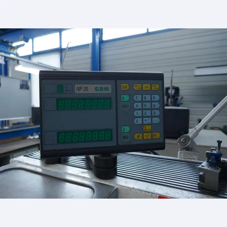 Maschinen eines Automobilzulieferers-5