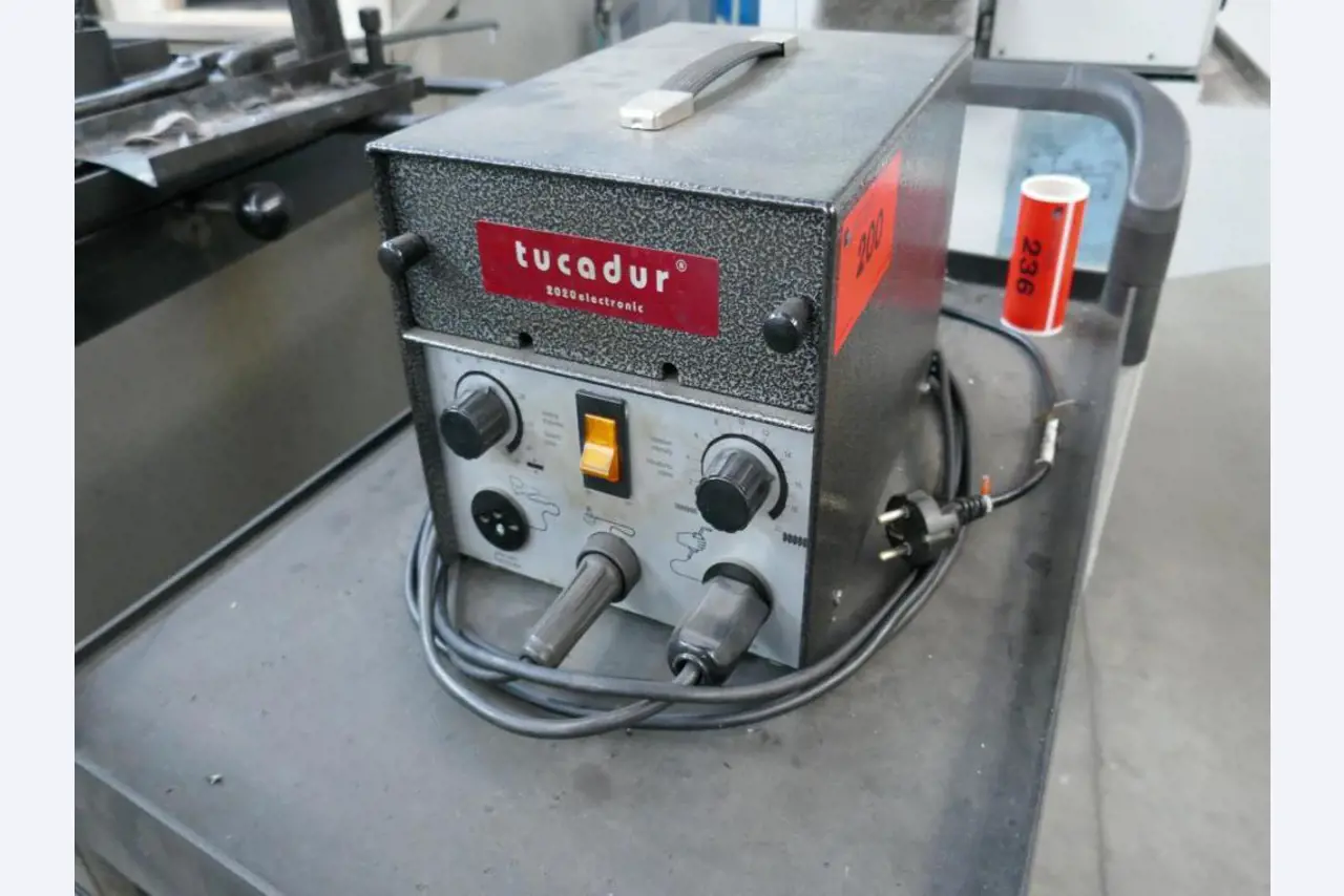 Maschinen eines Automobilzulieferers-1