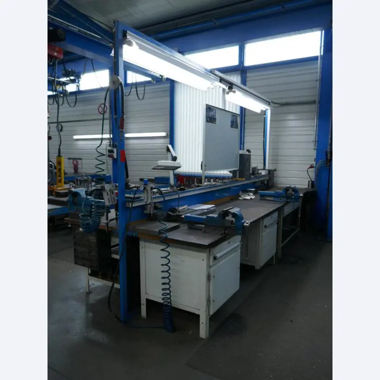 Machines d'un sous-traitant automobile-1