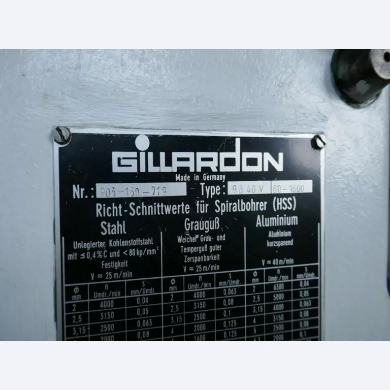 Maschinen eines Automobilzulieferers-2