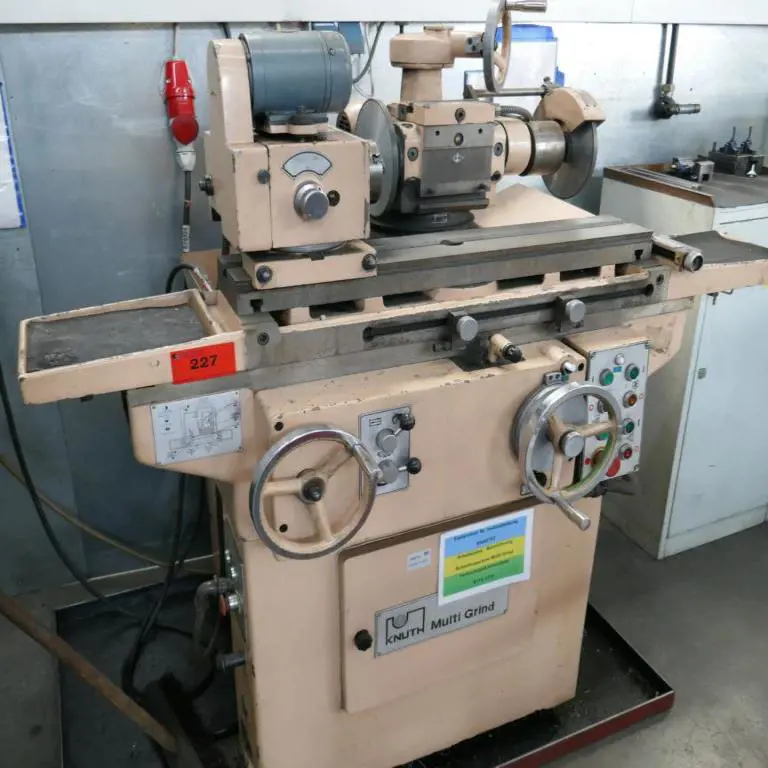 Tool grinding machine Knuth Multigrind