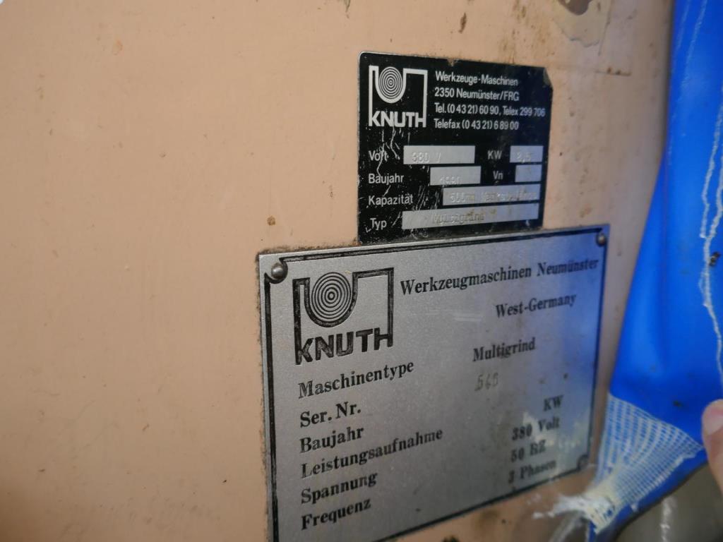 Máquinas de um fornecedor do sector automóvel-2