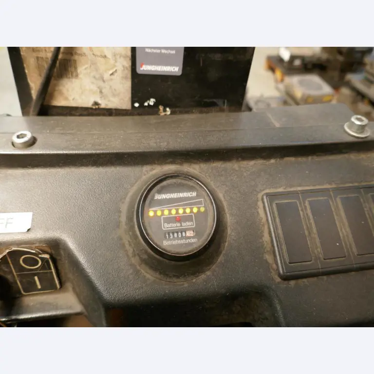 Machines d'un sous-traitant automobile-3