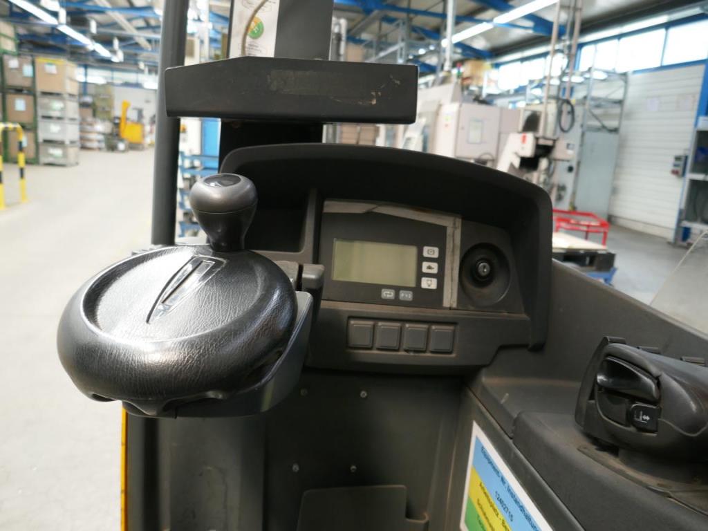 Máquinas de um fornecedor do sector automóvel-3