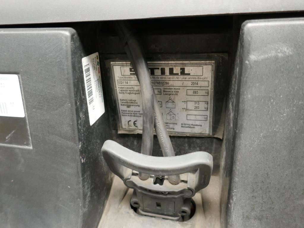 Máquinas de um fornecedor do sector automóvel-4