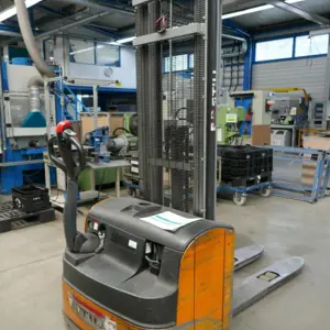 Electric pedestrian pallet truck Still EGV 14