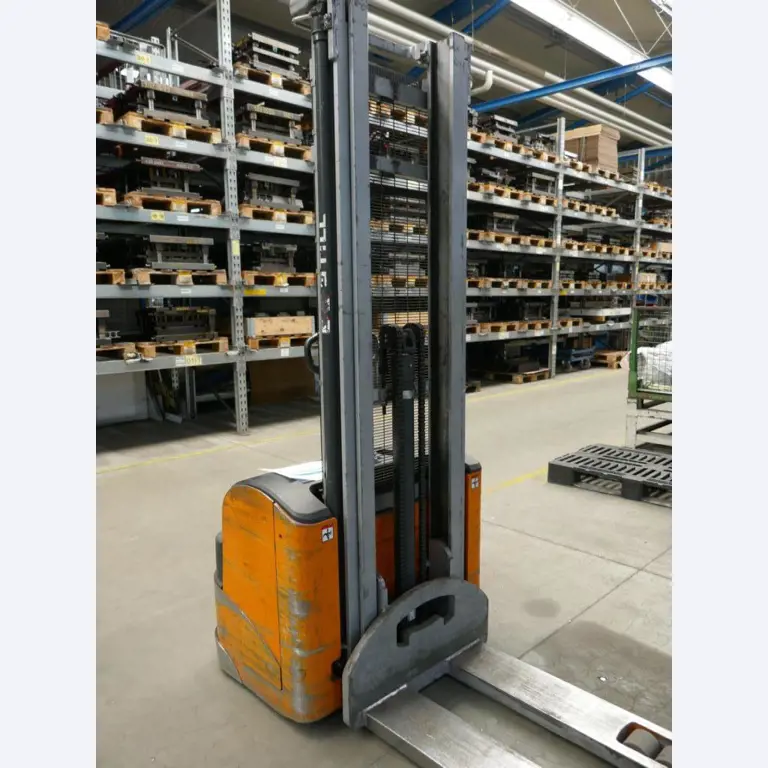 Stroje dodavatele pro automobilový průmysl-5