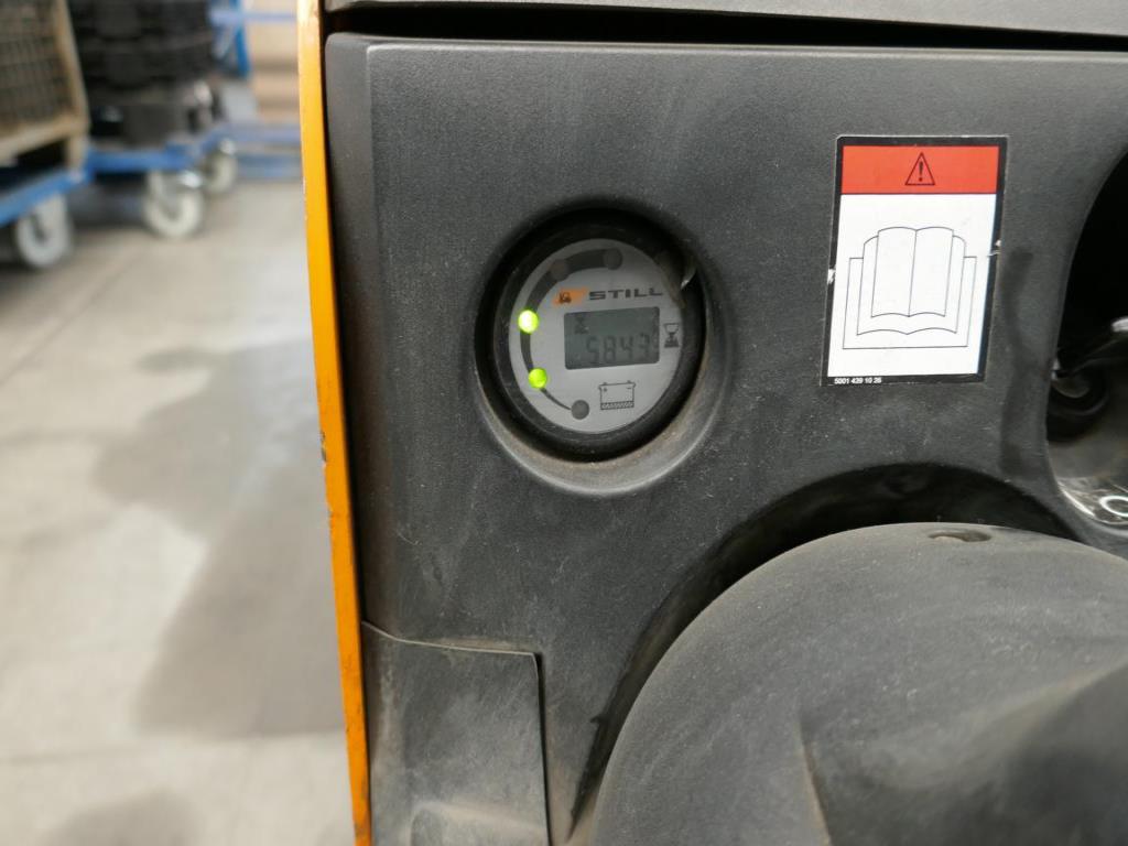 Máquinas de um fornecedor do sector automóvel-7