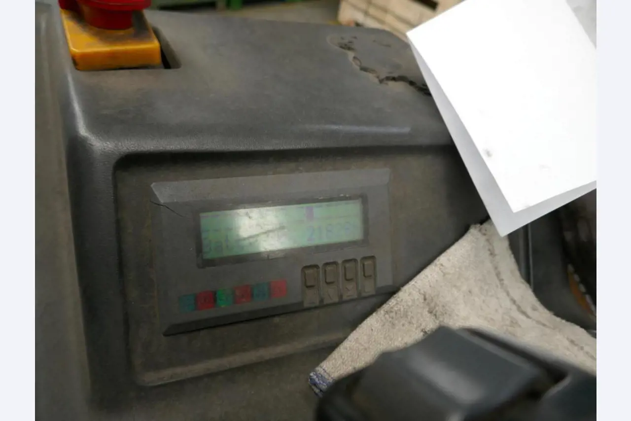 Stroji avtomobilskega dobavitelja-3