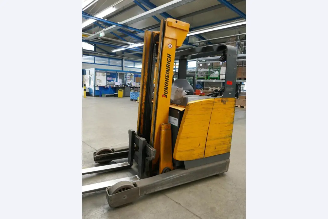 Stroji avtomobilskega dobavitelja-5