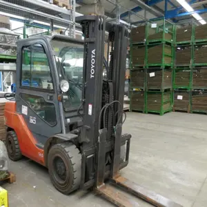 Fuel Gas Forklift Toyota 02-8FGF30