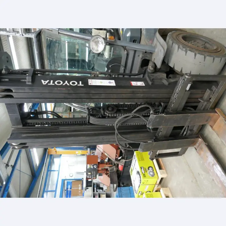 Stroji avtomobilskega dobavitelja-4