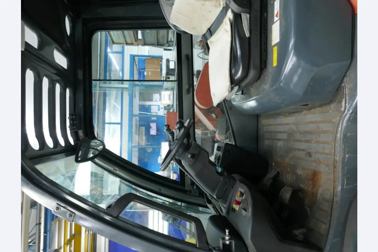 Stroji avtomobilskega dobavitelja-5