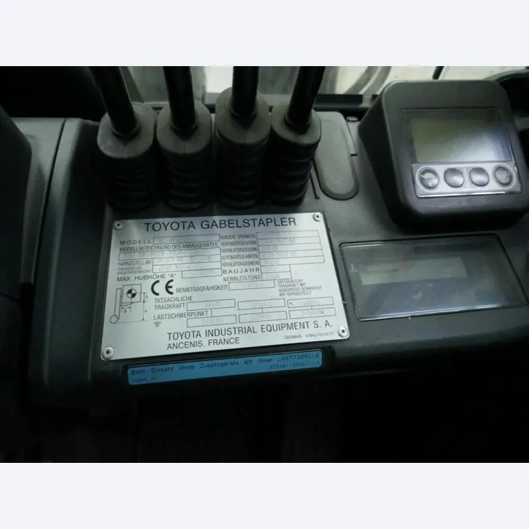 Stroji avtomobilskega dobavitelja-6